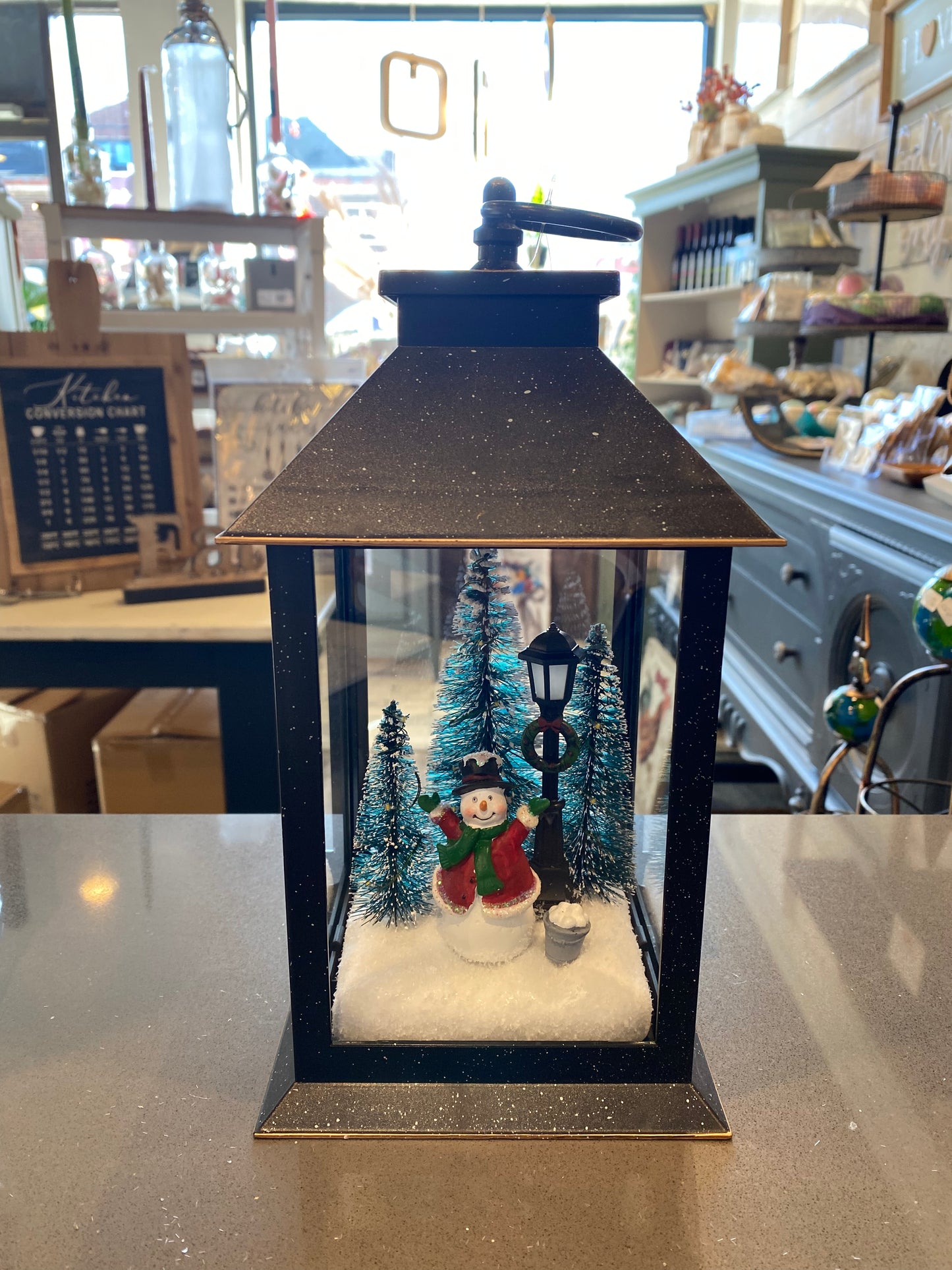 Black Lantern w/ Light Up Christmas Scene