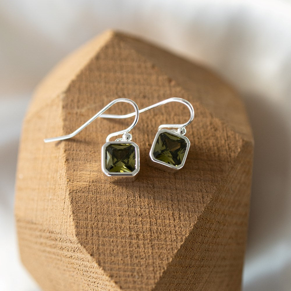Radiance Earrings | Moss Green