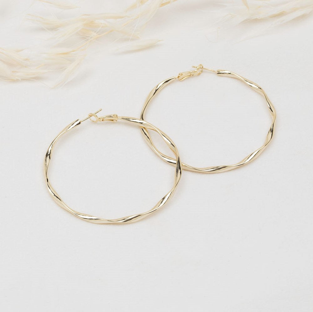 Out On the Town Hoops