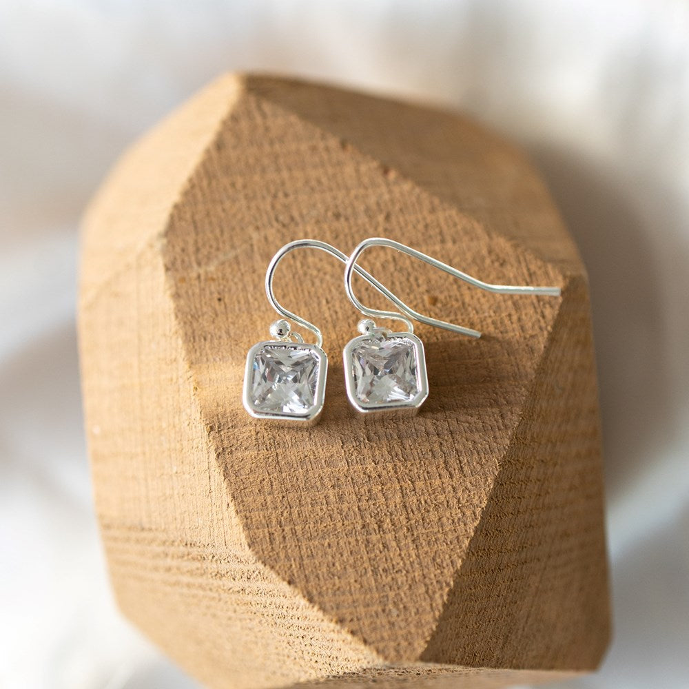 Radiance Earrings | Clear