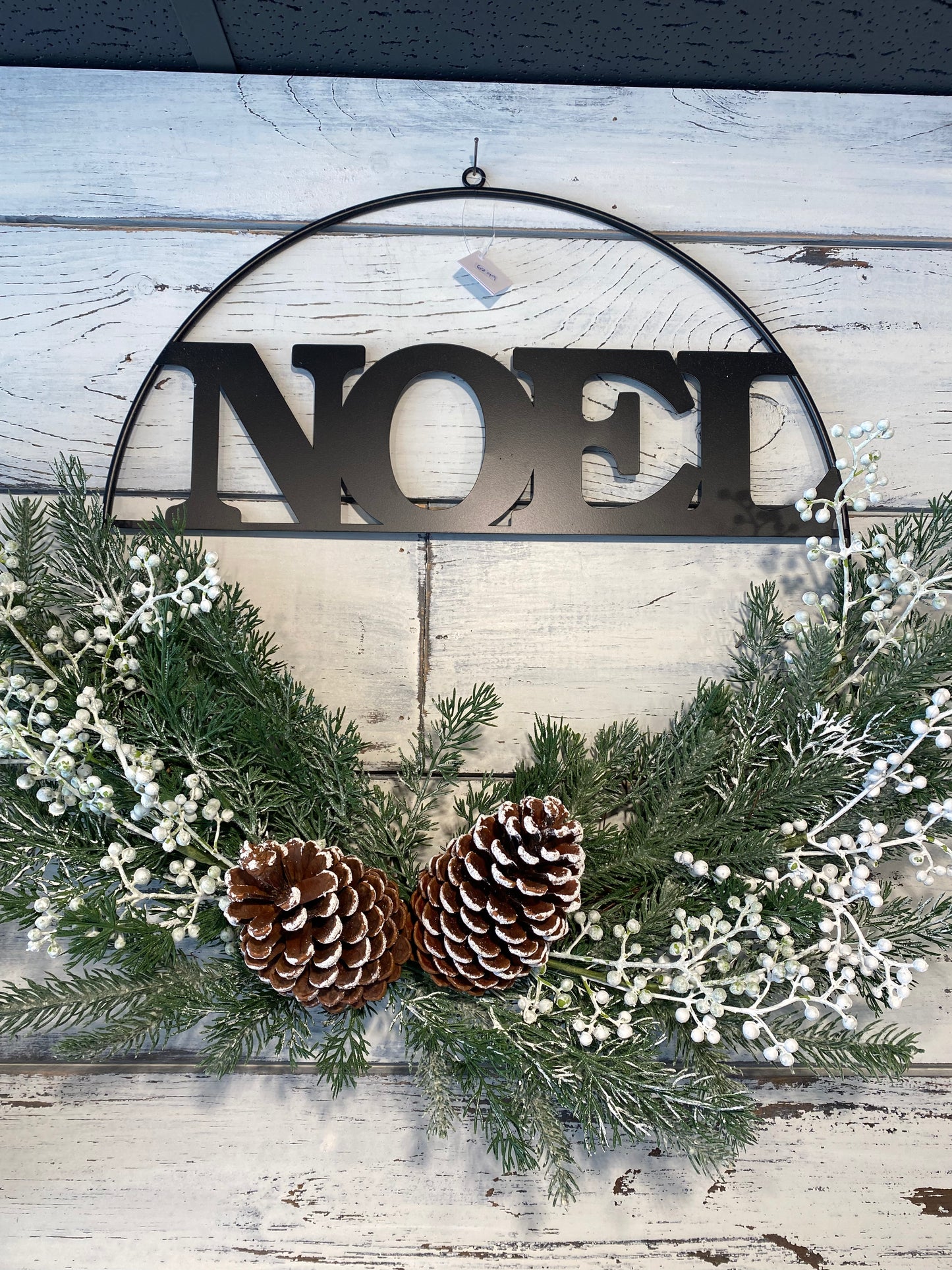 Black Metal Noel Wreath