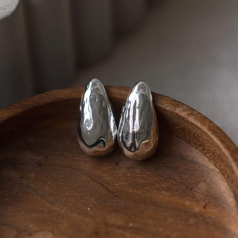 Esme Studs