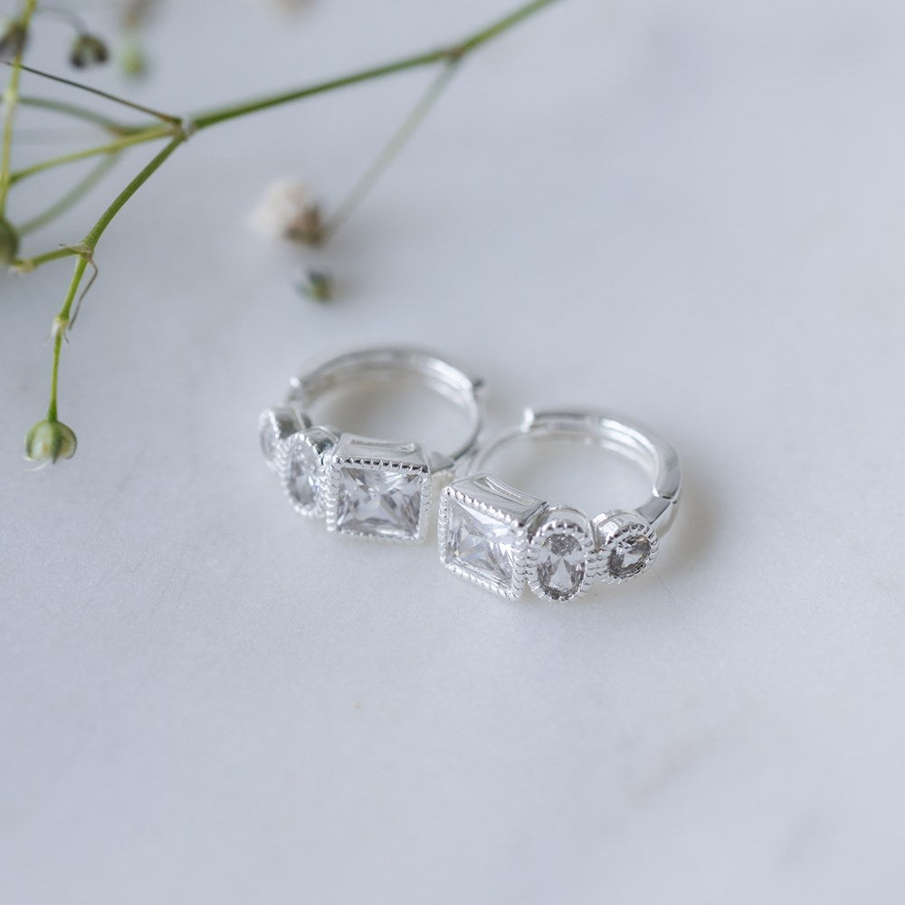 Pollyanna Hoops | Grey/Clear