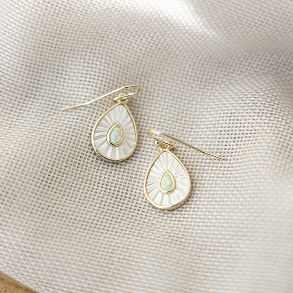Dewdrop Earrings | Opalite