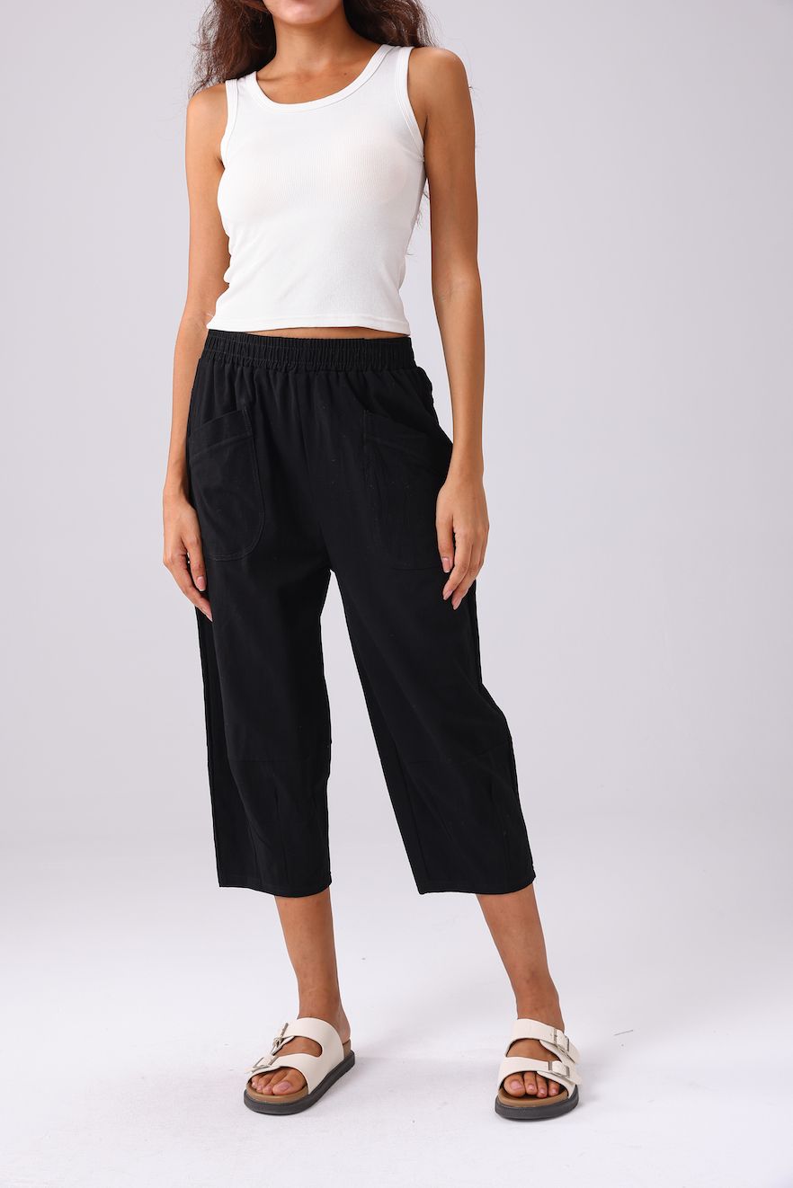 Lightweight Cropped Pants