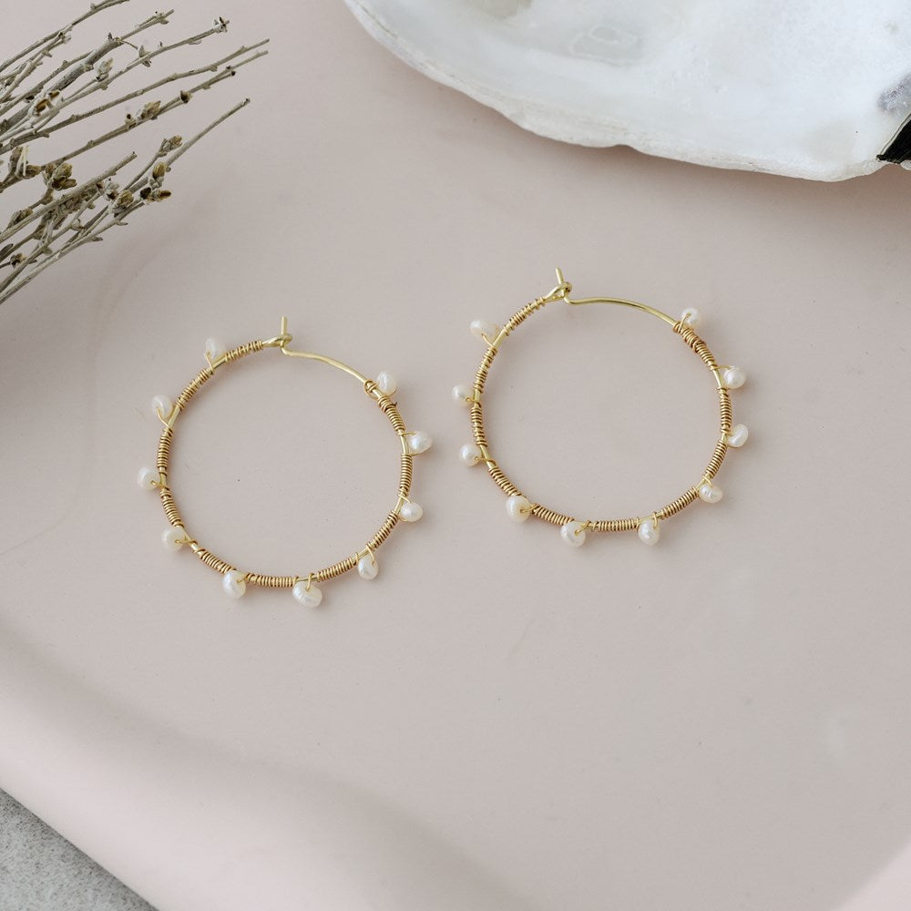 Jolie Hoops | White Pearl