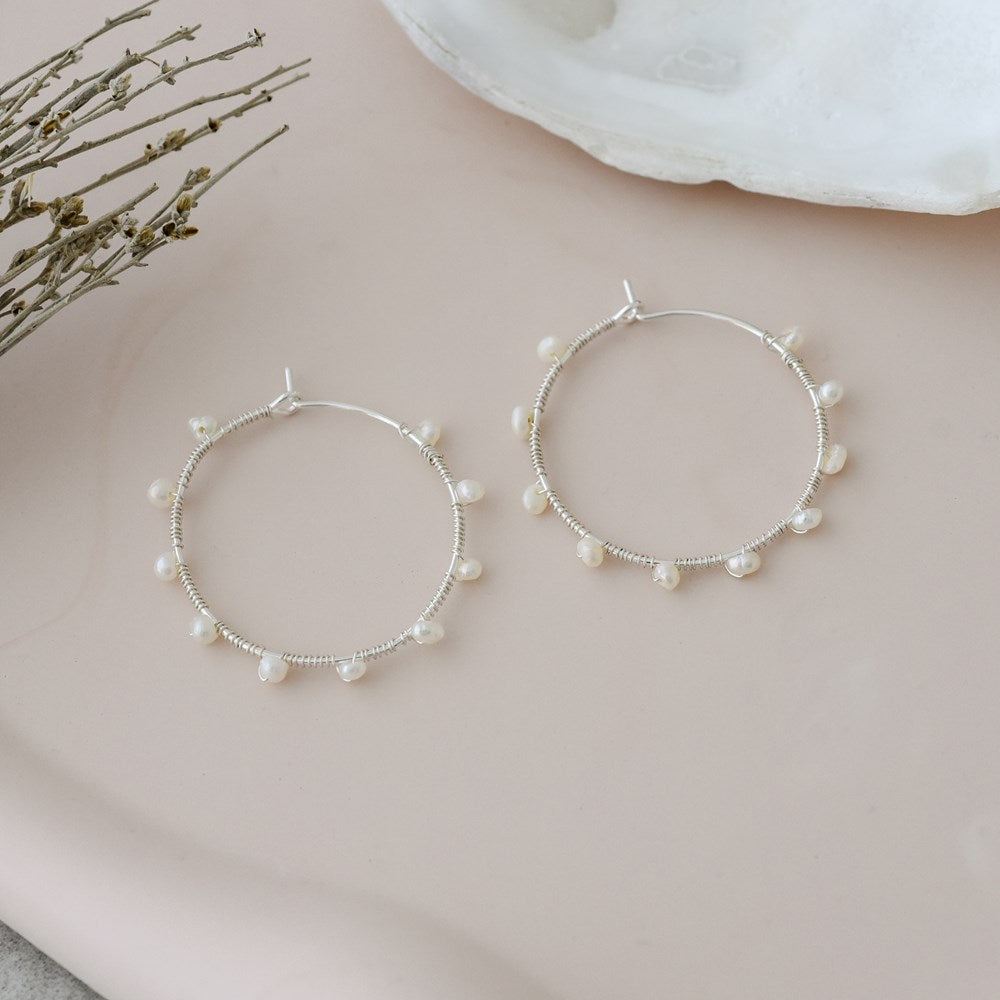 Jolie Hoops | White Pearl