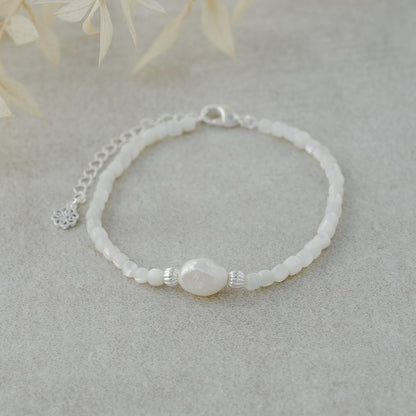 Bella Bracelet | Mother of Pearl