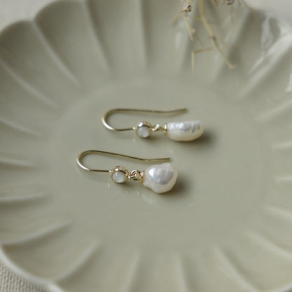 Juliet Earrings | White Pearl + Moonstone
