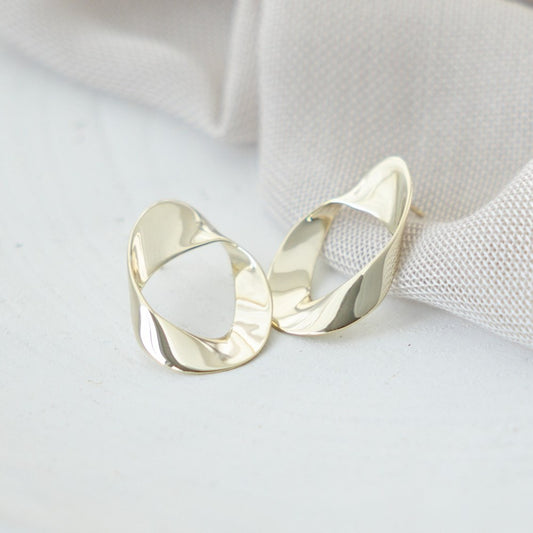 Gallery Earrings