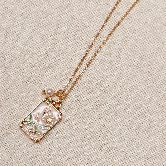 Freshwater Pearl & Floral Pendant Necklace