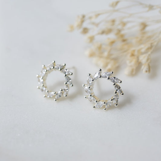 Solara Studs | Clear