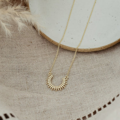 Curved Luck Necklace