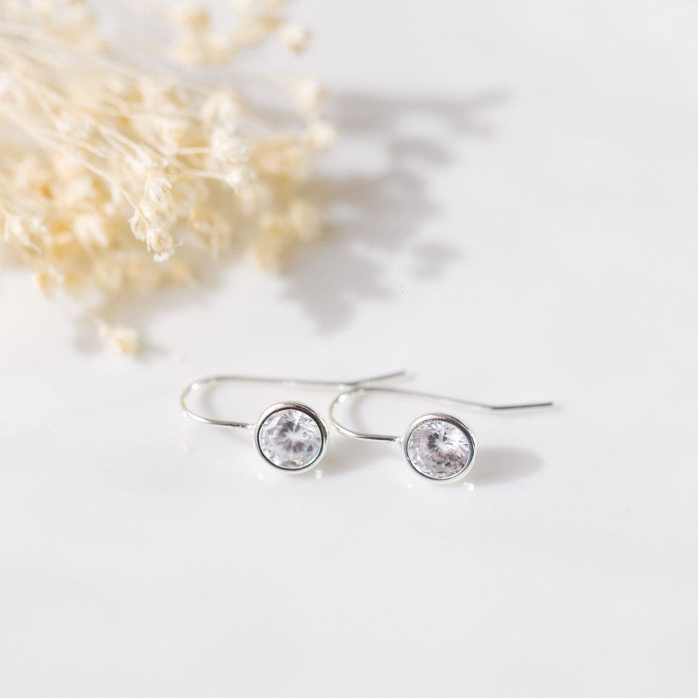 Dazzle Earrings | Clear