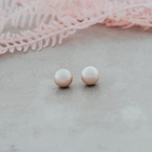 Pearl Studs | Pink