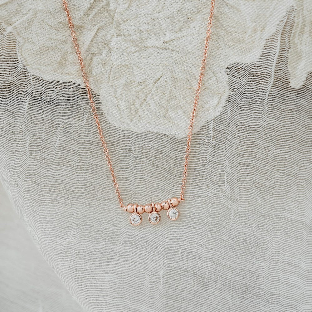 Nia Necklace