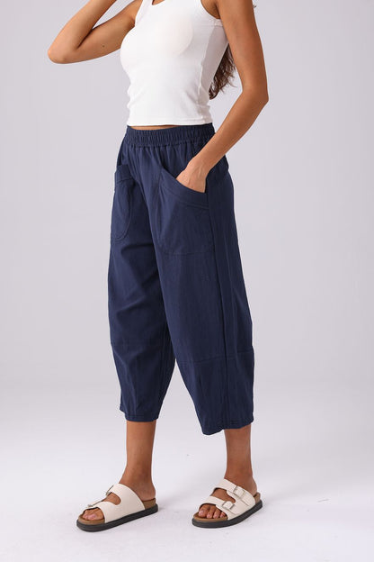 Lightweight Cropped Pants