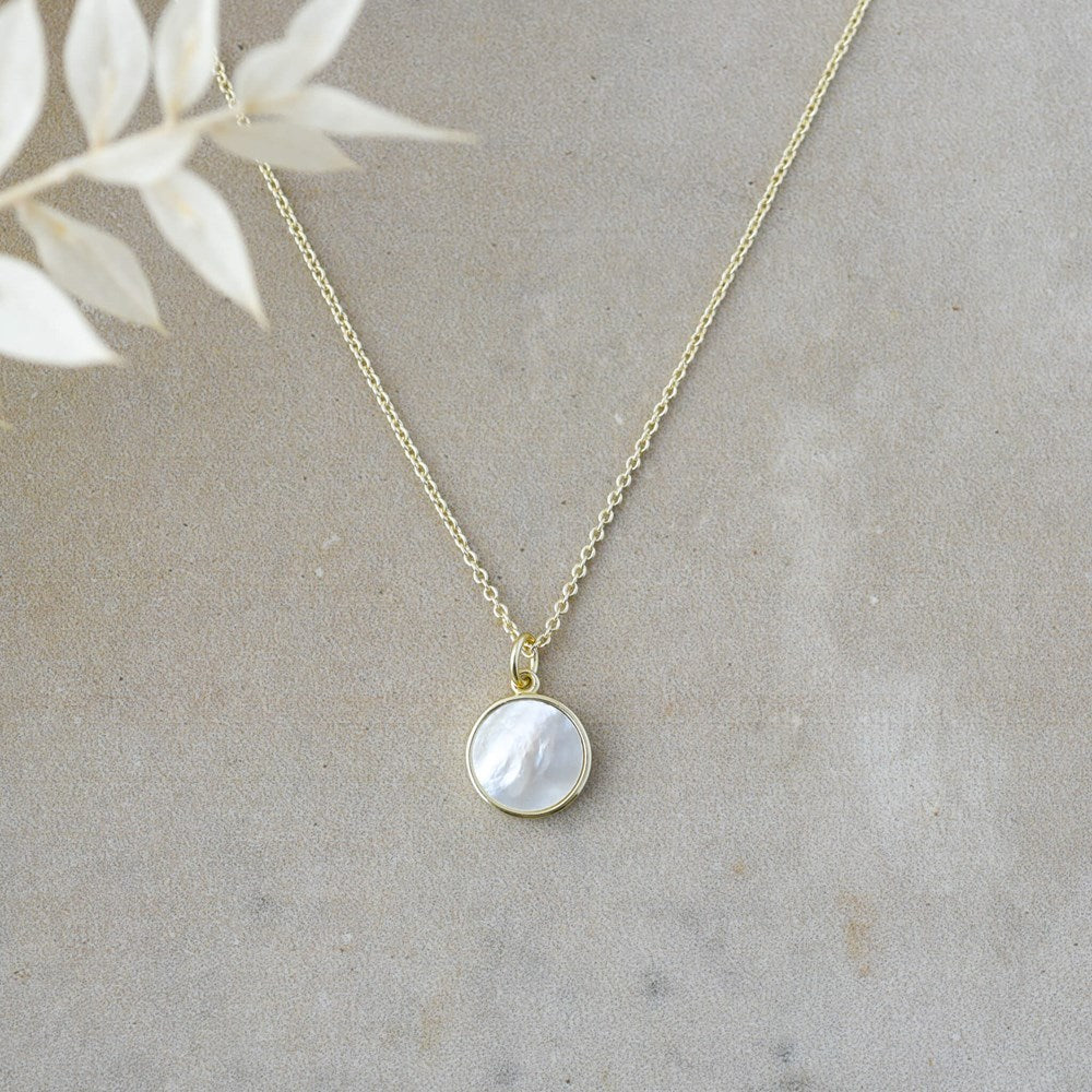 Alluring Necklace | Mother of Pearl