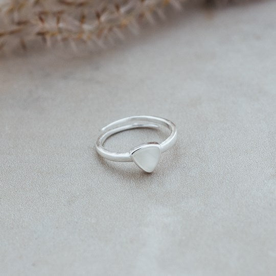 Mae Ring | White Moonstone