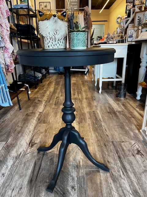 Ash Pedestal Table