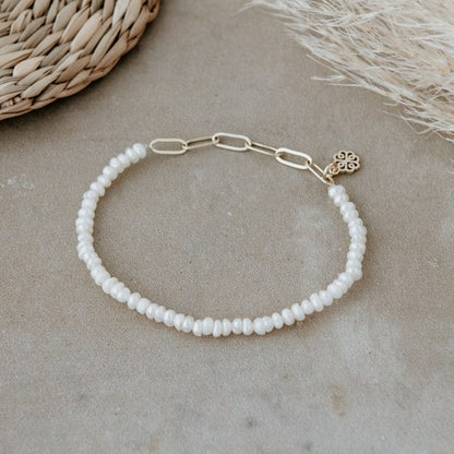 Alyssa Bracelet | White Pearl